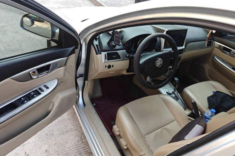 Used Buick Excelle 2013 1.5L Automatic Classic Model