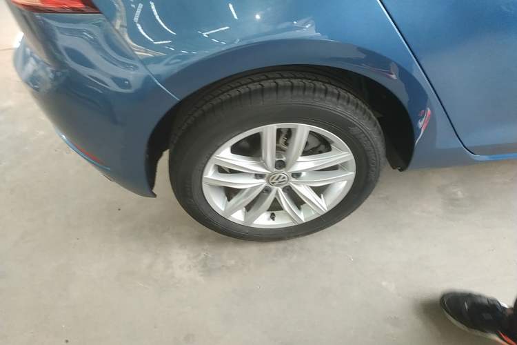 Used Volkswagen Golf 2018 1.6L Automatic Comfort Model Exterior 5