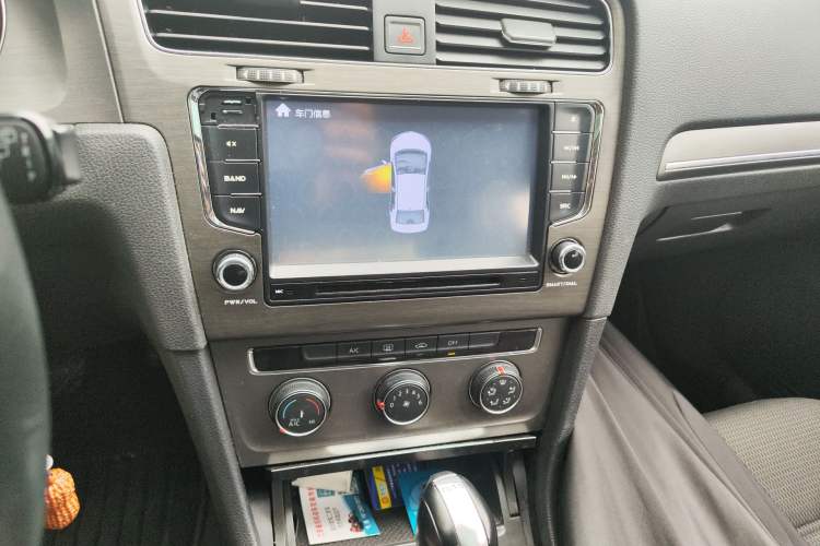 Used Volkswagen Golf 2015 1.4TSI Automatic Comfort Model