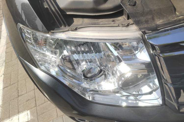 Used Mitsubishi Pajero 