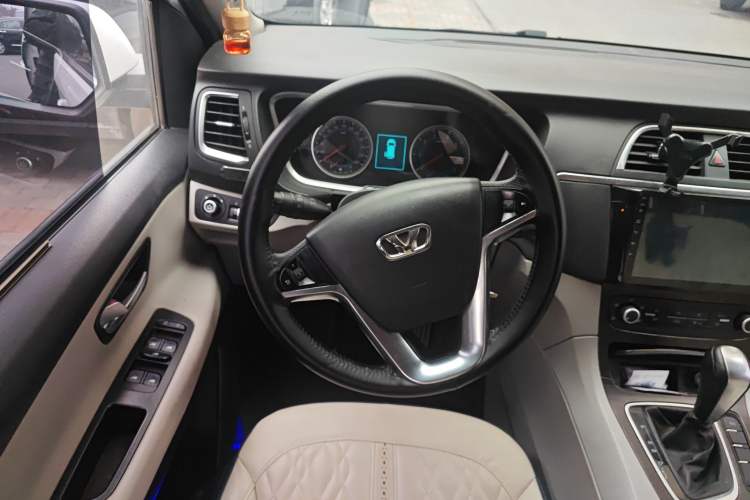 Used Huasong 7 2017 2.0T Automatic Elite Edition