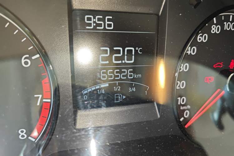 Used Volkswagen Polo 2016 1.4L Manual Fashion Model