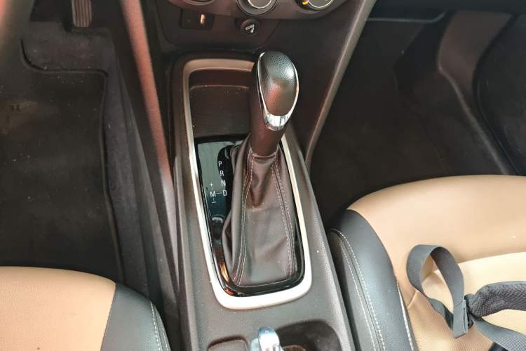 Used Chevrolet Monza 2020 320 Automatic Enjoyment Edition