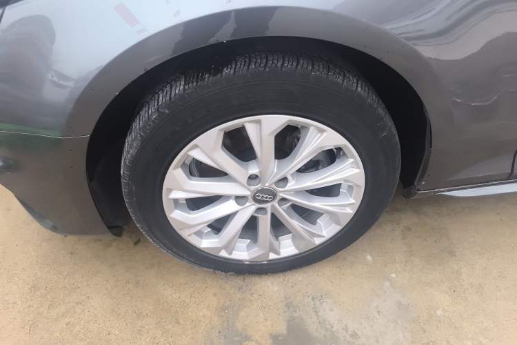 Used Audi A4L 2019 40 TFSI Ambition China VI