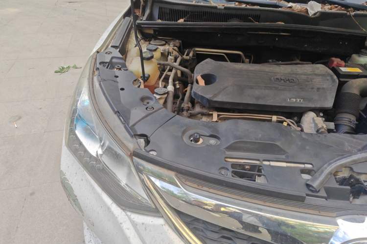 Used BYD Song 2017 Gaishe Upgrade Edition 1.5TID Automatic Elite Model
