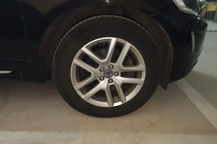 Used Volvo XC60 2017 T5 Smart Upgrade Edition
