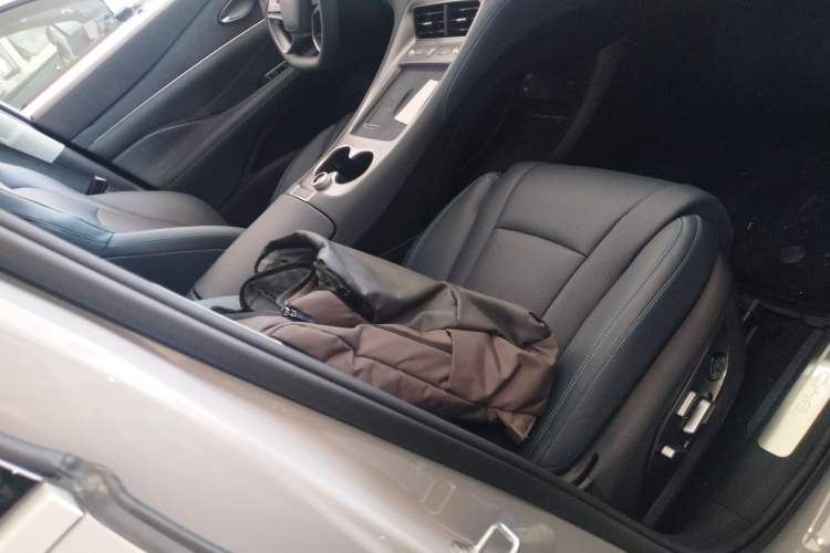 Used BYD Sealion 07 DM-i 2025 150 Flagship+ Edition Right Front Seat