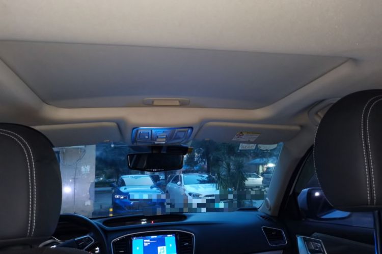 Used Geely Auto Vision X6 2016 1.8L Manual Luxury Model