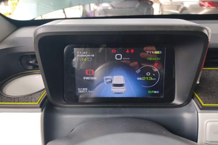 Used Wuling Hongguang MINIEV 2022 GAMEBOY 300km Enthusiast Model with Lithium Iron Phosphate