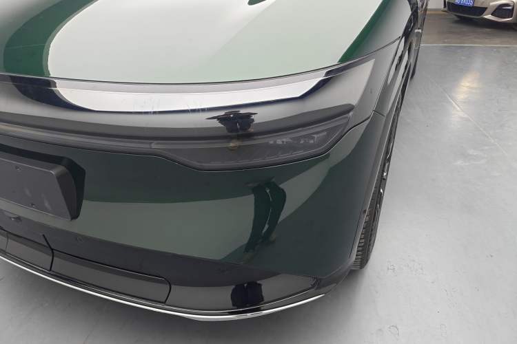 Used Zeekr 7X 2025 100 kWh Long-Range Rear-Wheel Drive with Intelligent Driving Features