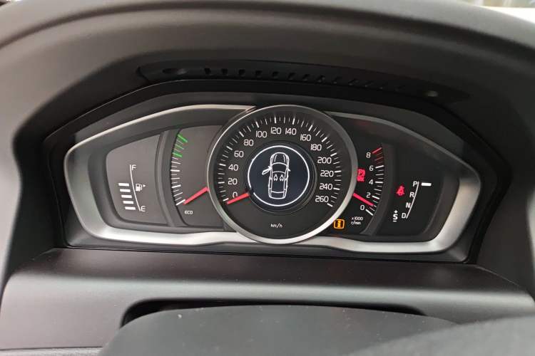 Used Volvo XC60 2017 T5 Smart Upgrade Edition
