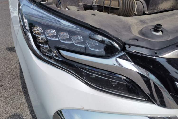 Used Buick GL8 2021 ES Landtrek 653T Comfort Edition Right Front Headlight