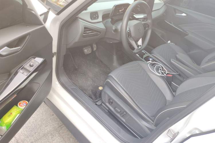 Used Volkswagen ID.3 2024 Outstanding Edition
