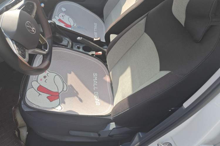 Used Volkswagen Lavida 2023 New Sharp 1.5L Automatic Excellent New Edition Left Front Seat