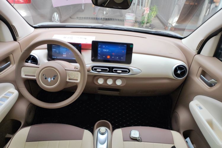 Used Wuling Hongguang MINIEV 2025 Four-Door Version Zhenxiang+ Edition