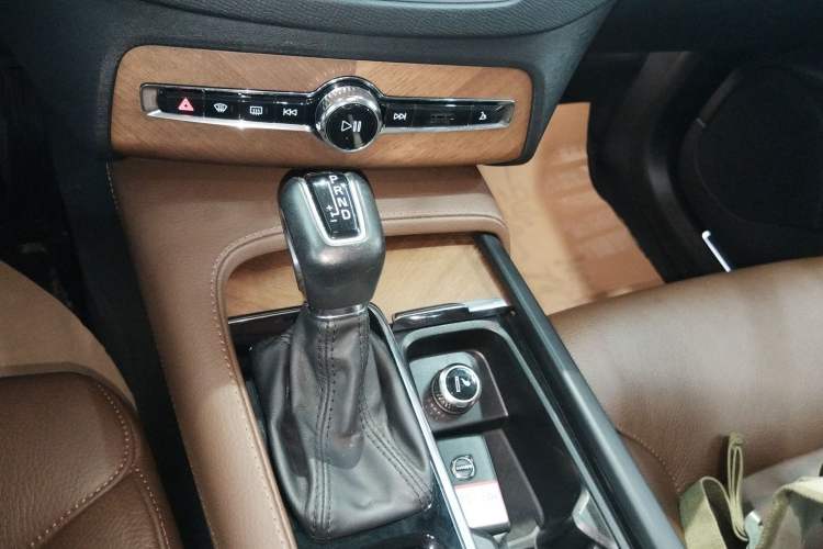 Used Volvo XC90 2020 T6 Zhiyi Luxury 7-Seater