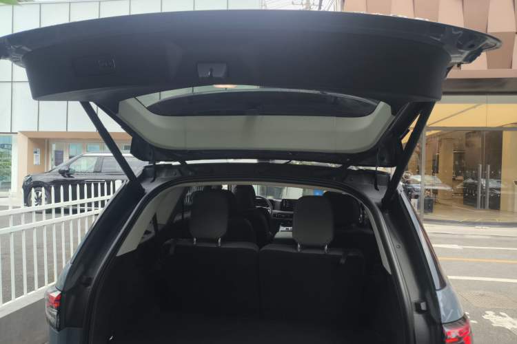 Used Lincoln Aviator 2024 3.0T V6 All-Wheel-Drive Luxury Edition Six Seats