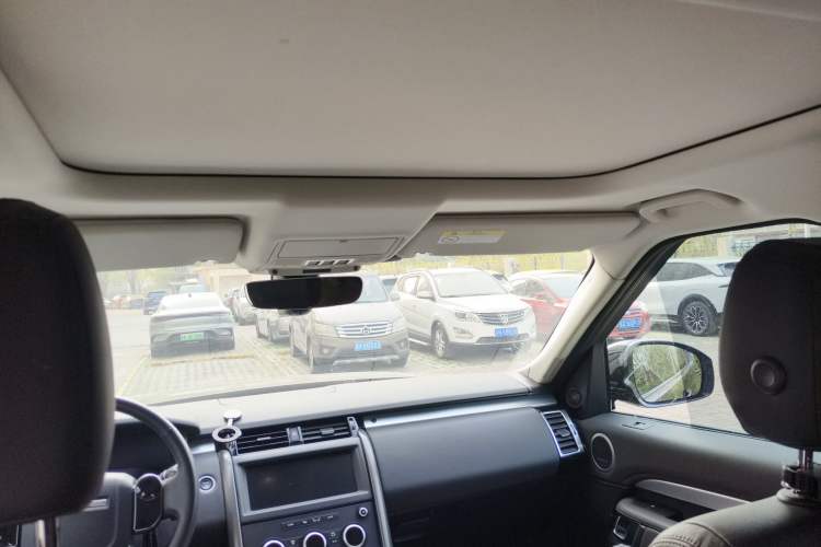 Used Land Rover Discovery 2020 3.0 SC V6 30th Anniversary Special Edition Headliner