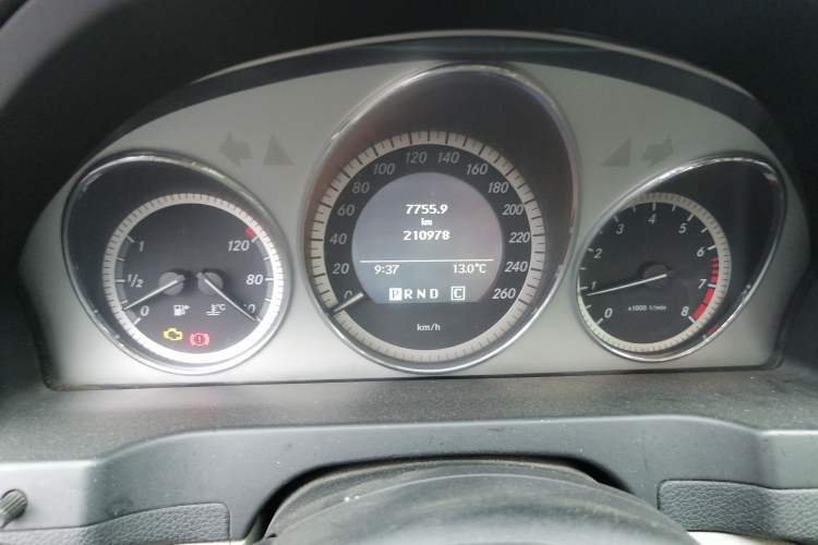 Used Mercedes-Benz C-Class 2010 C 200 CGI Fashion Model
