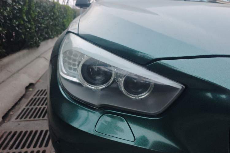 Used BMW 5 Series GT 2013 535i Elegant Edition Right Front Headlight