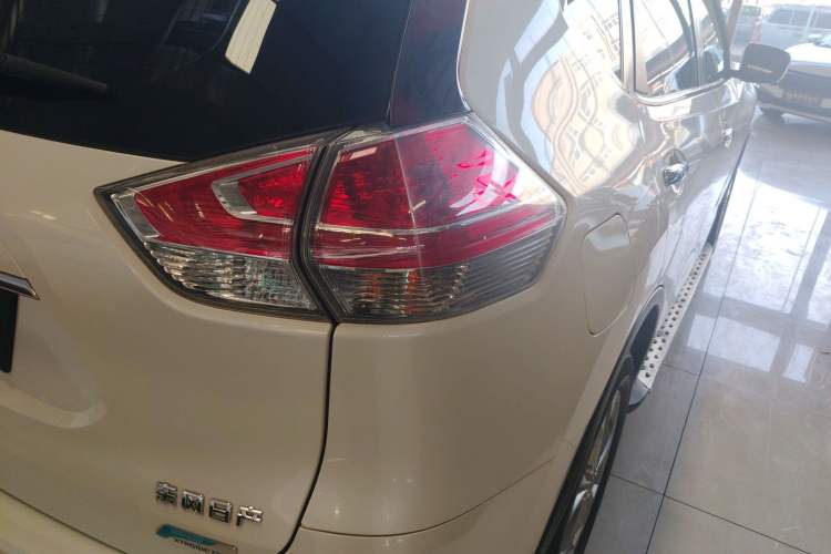 Used Nissan X-Trail 2016 2.5L CVT Sport Edition 4WD