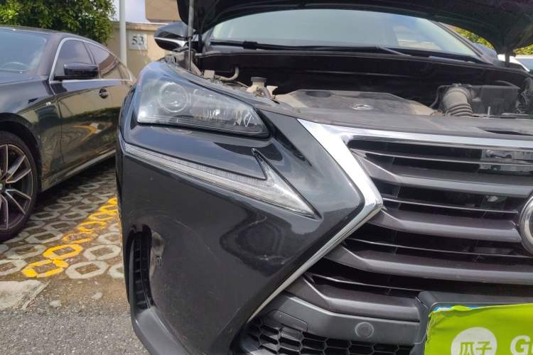 Used Lexus NX 2016 200 All-Wheel Drive FENGSHANG Version Right Front Headlight