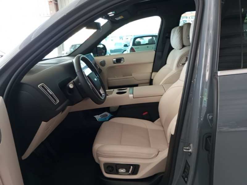 Used Li Auto L7 2025 Max Smart Refresh Edition — 14