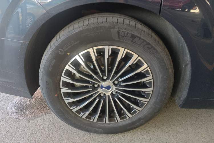 Used Denza D9 2022 DM-i 970 Four-Wheel Drive Prestige Model