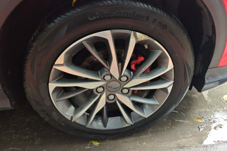 Used Geely Auto Coolray 2019 Sport Model 260T DCT Battle China V Standard
