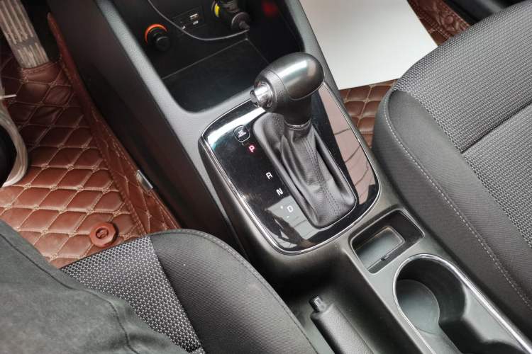 Used Kia K3 2016 1.6L Automatic with Sunroof
