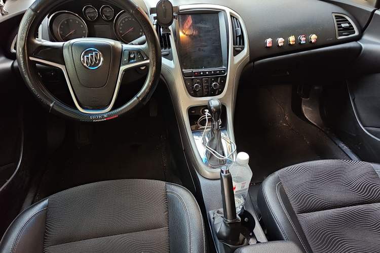 Used Buick GT 2012 XT 1.6L Automatic Fashion Edition