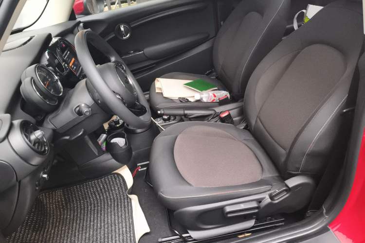 Used MINI 2021 1.5T ONE Left Front Seat