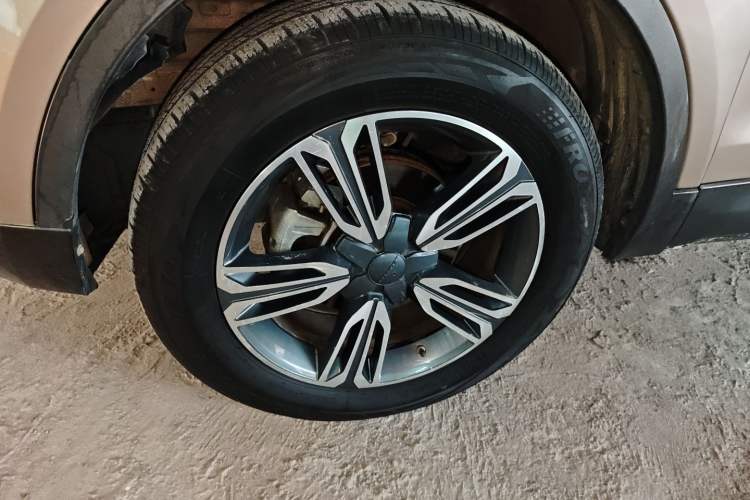 Used Leopaard CS10 2017 2.0T Automatic Luxury Edition
