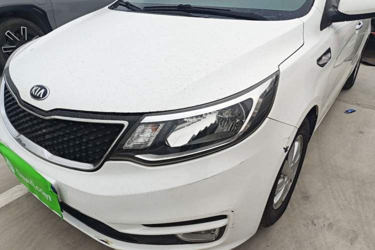Used Kia K2 2015 Hatchback 1.4L AT GLS Cool Edition
