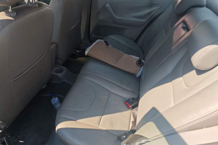 Used Volkswagen Bora 2012 1.6L Automatic Comfort Edition Left Rear Seat