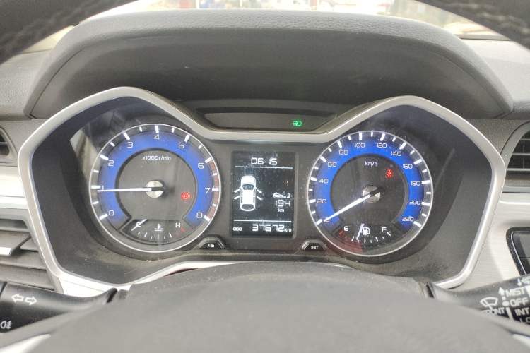 Used Geely Auto Vision X3 2019 Upgraded Model 1.5L Manual Elite Version Instrument Cluster