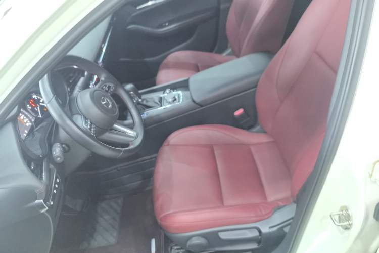 Used Mazda 3 Axela 2022 2.0L Automatic Premium Black Obsidian Edition
