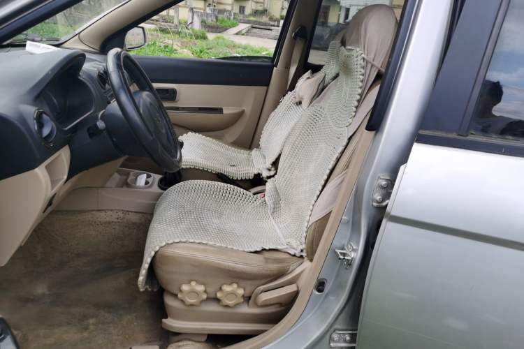 Used Wuling Hongguang 2010 1.4L Luxury Model
