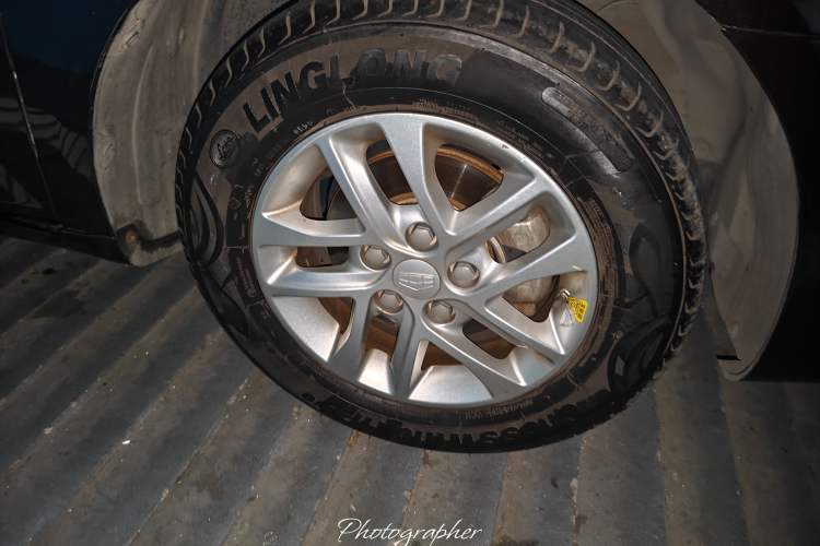 Used Geely Auto Emgrand 2014 Sedan 1.5L Manual Fashion Edition
