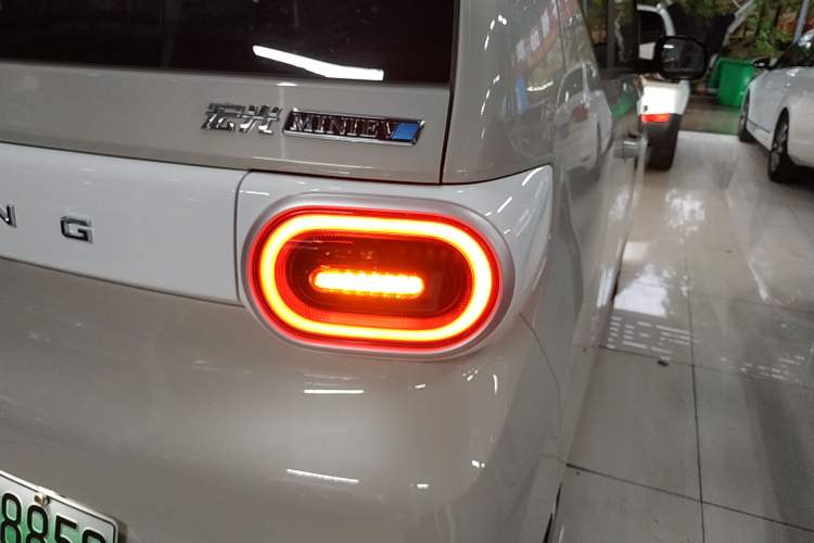 Used Wuling Hongguang MINIEV 2024 3rd Generation 215km Youth Edition