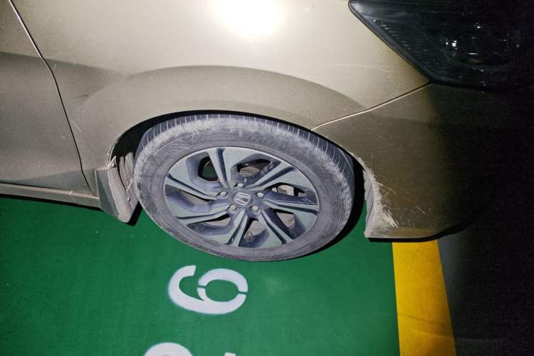 Used Honda Crider 2016 1.8L CVT Luxury Edition
