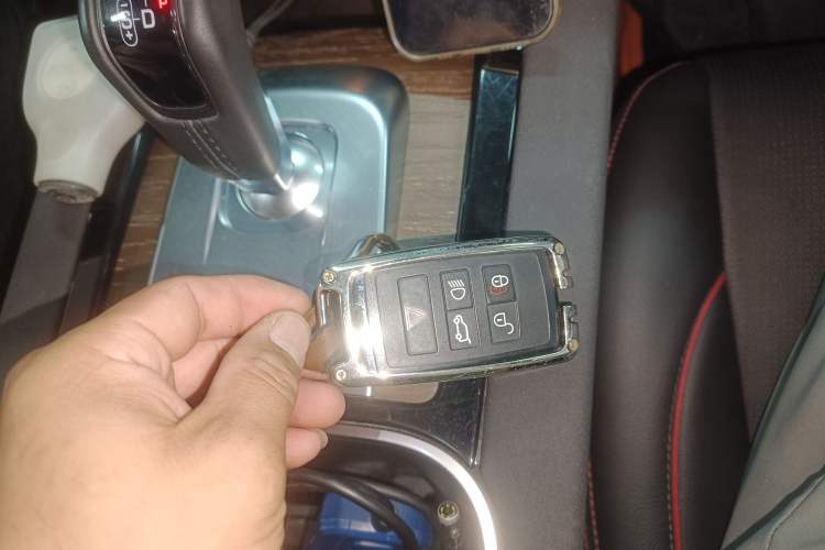 Used Land Rover Discovery Sport New Energy 2022 Facelifted P300e Plug-in Hybrid Electric Version