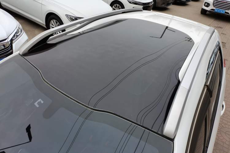 Used Peugeot 2008 2014 1.6L Manual Fashion Edition