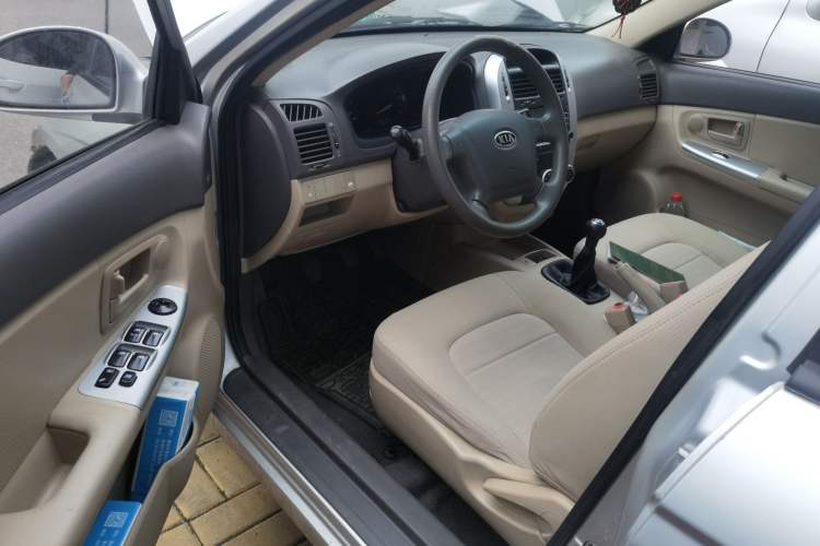 Used Kia Cerato 2010 1.6L MT GL
