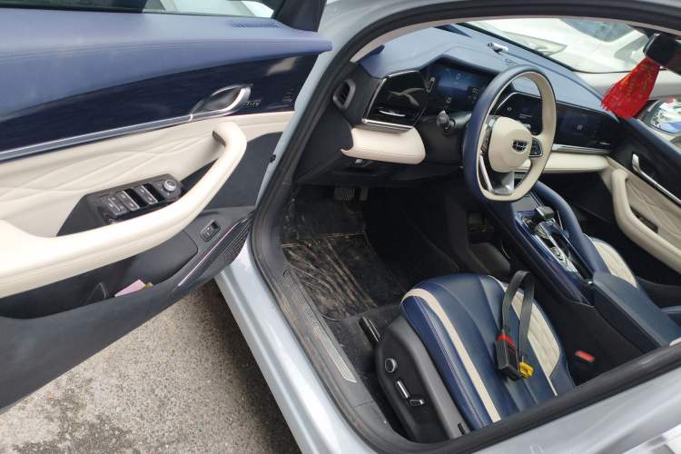 Used Geely Auto Monjaro L 2022 1.5T Thunder Hi·F Plug-in Hybrid Super Rui
