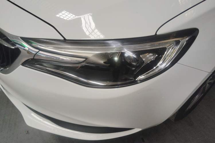 Used Buick GT 2019 18T Automatic Connected Elite Model China VI Standard Left Front Headlight