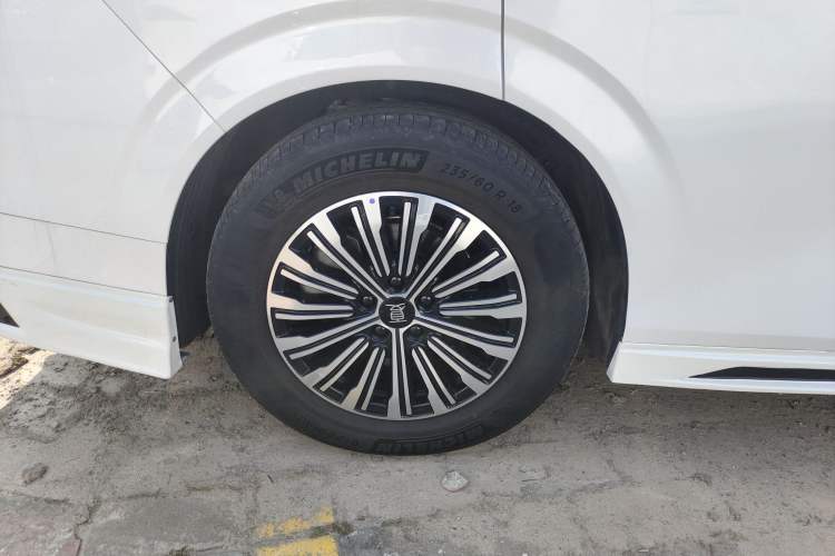 Used BYD Xia 2025 DM-i 1.5T 180km Beyond Edition