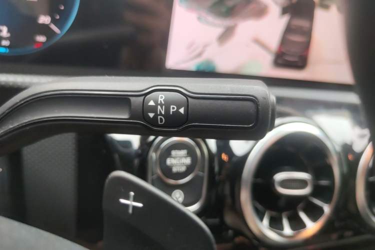 Used Mercedes-Benz A-Class 2022 Restyled A 200 L Sport Sedan Dynamic Version Gear Lever