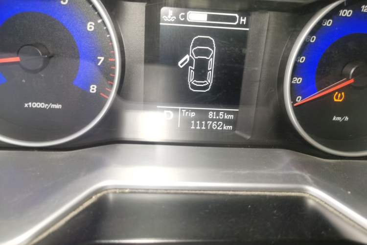 Used Geely Auto Emgrand 2014 Sedan 1.3T CVT Prestige Model
