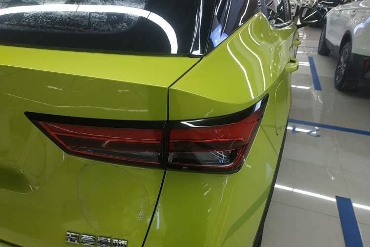 Used Wuling Alvez 2022 1.5L CVT Comfort Edition